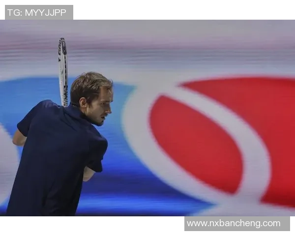 成都网球队整体压制现象解析及其对网球发展的影响探讨